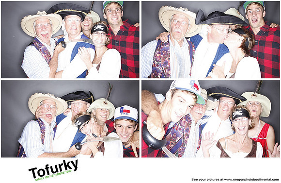 Hood River Photo Booth (155)