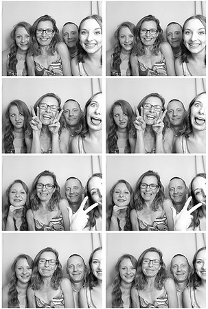 Hood River Photo Booth19800101_0070
