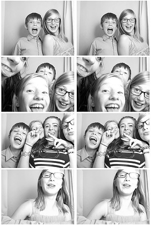 Hood River Photo Booth19800101_0077