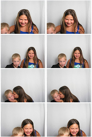 Hood River Photo Booth19800101_0019