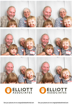 Vancouver RealEstate Photo Booth19800101_0246