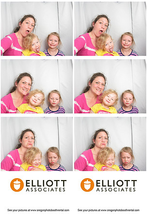 Vancouver RealEstate Photo Booth19800101_0254