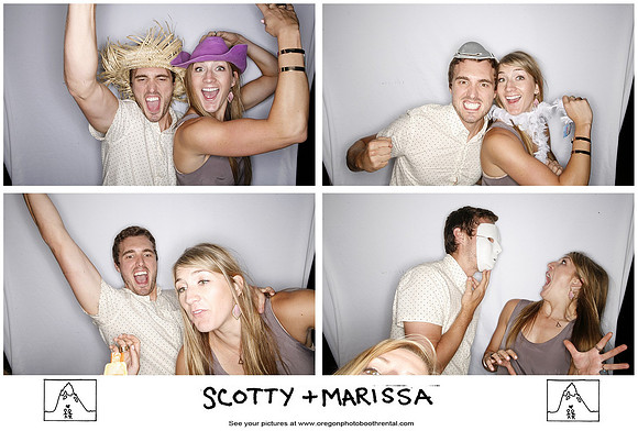 Trout Lake wedding photo booth (124)