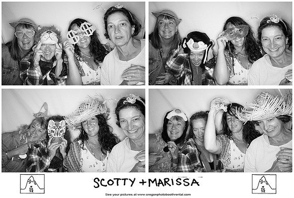 Trout Lake wedding photo booth (118)