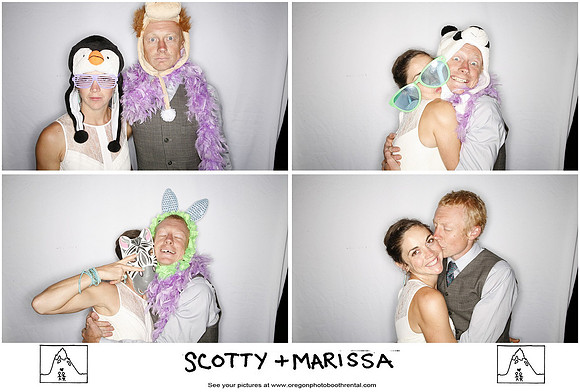 Trout Lake wedding photo booth (57)