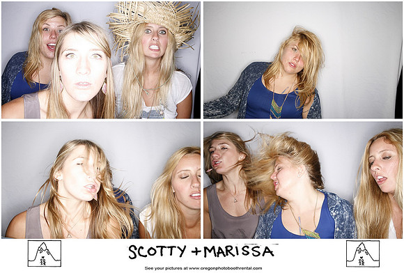 Trout Lake wedding photo booth (24)