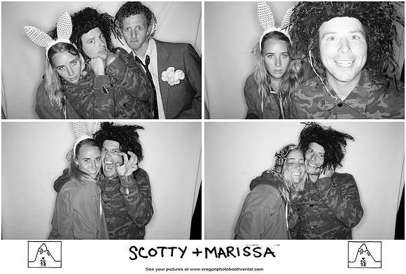 Trout Lake wedding photo booth (32)