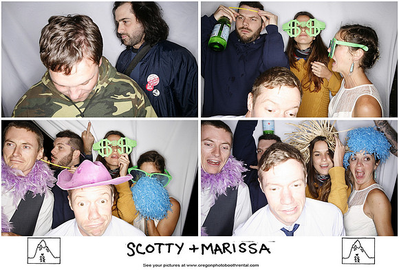 Trout Lake wedding photo booth (17)