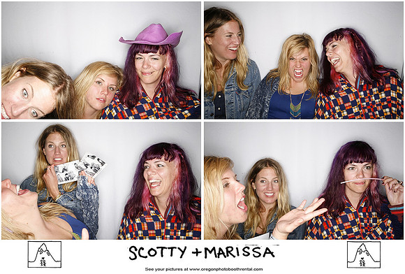 Trout Lake wedding photo booth (9)