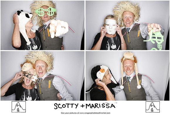 Trout Lake wedding photo booth (39)