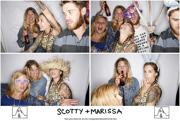 Trout Lake wedding photo booth (29)