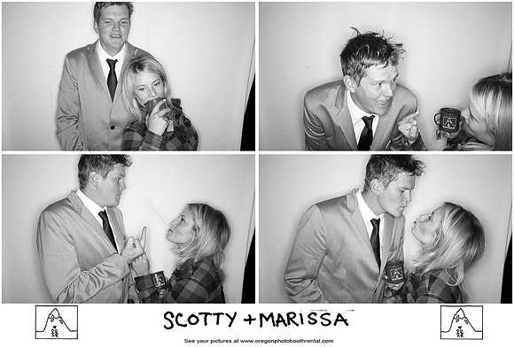 Trout Lake wedding photo booth (31)