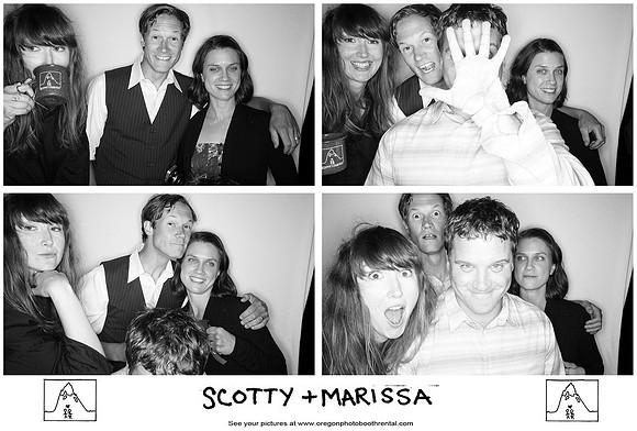 Trout Lake wedding photo booth (121)