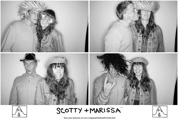 Trout Lake wedding photo booth (90)