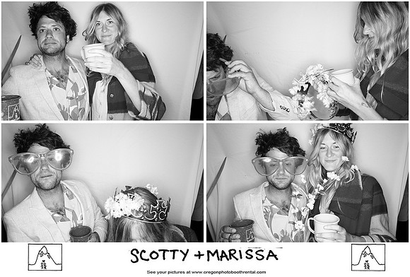 Trout Lake wedding photo booth (72)