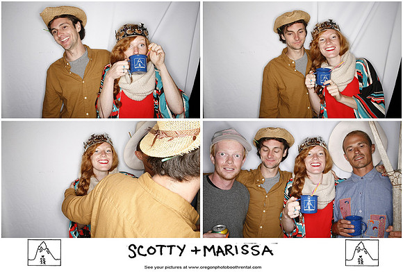 Trout Lake wedding photo booth (49)