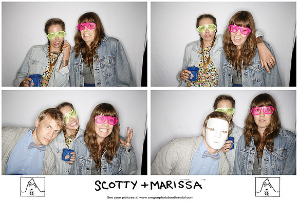 Trout Lake wedding photo booth (129)