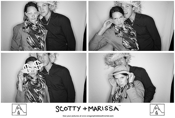 Trout Lake wedding photo booth (119)