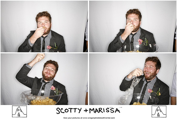Trout Lake wedding photo booth (12)