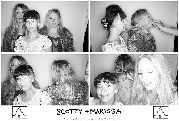 Trout Lake wedding photo booth (122)