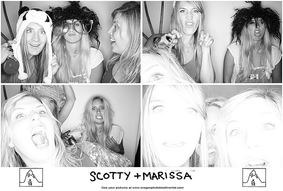 Trout Lake wedding photo booth (25)