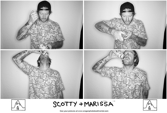 Trout Lake wedding photo booth (81)