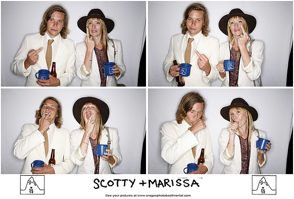 Trout Lake wedding photo booth (87)