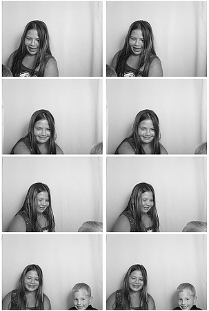 Hood River Photo Booth19800101_0021