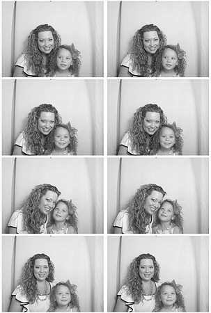 Hubbard Wedding Photo Booth (45)