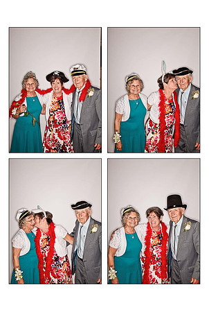Liz&MaxWeddingPhotoBooth_Page_30