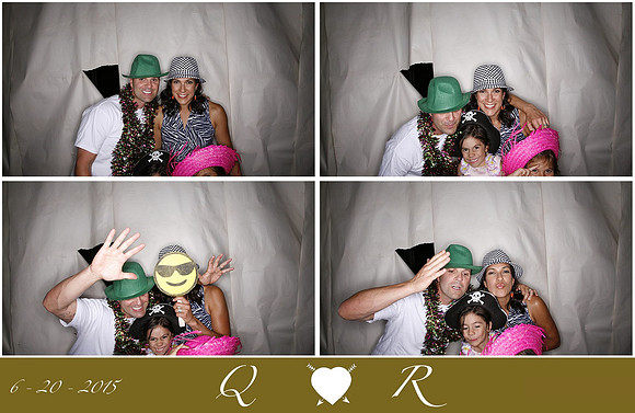 QR-Hillsboro-Oregon-Wedding-Photo-Booth (3)