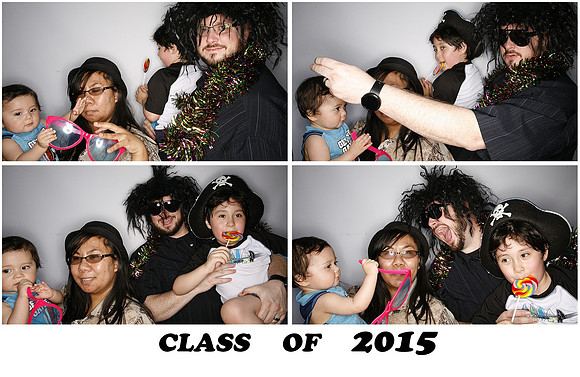 Gomez-Graduation-Photo-Booth (33)